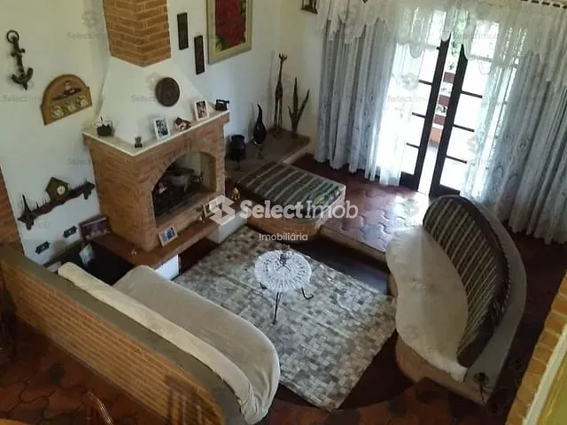 Sobrado com 500m² 4 quartos e 4 banheiros, à venda, no bairro Vila Nossa Senhora das Vitórias em Mauá