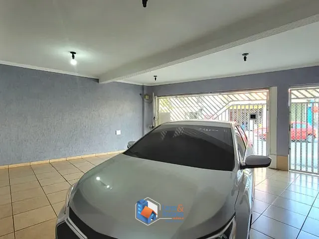 Sobrado com 19990m² 2 quartos e 2 banheiros, à venda, no bairro Vila Tibiriçá em Santo André