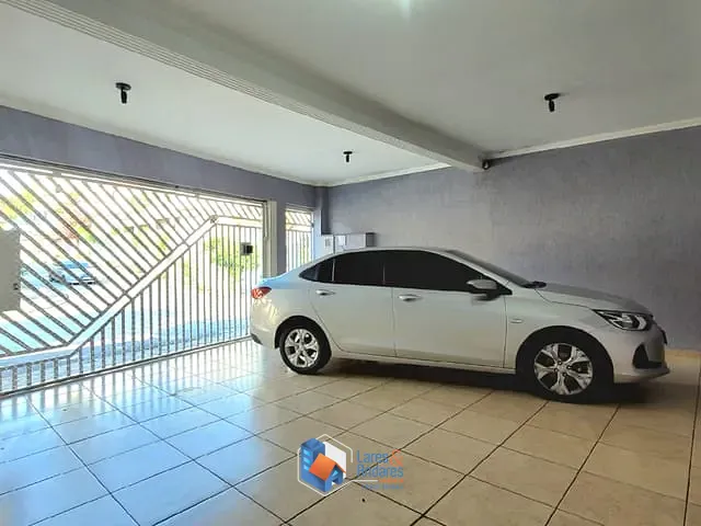 Sobrado com 19990m² 2 quartos e 2 banheiros, à venda, no bairro Vila Tibiriçá em Santo André