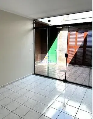 Sobrado, 4 quartos, 597 m² - Foto 2