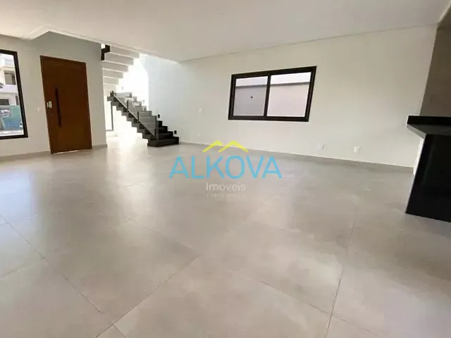 Sobrado com 450m² 5 quartos e 6 banheiros, à venda, no bairro Condomínio Residencial Monte Carlo em São José dos Campos