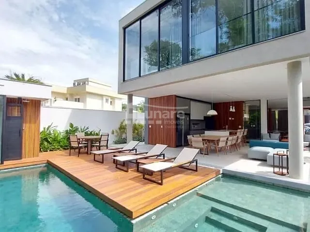 Sobrado com 533m² 5 quartos e 7 banheiros, à venda, no bairro Riviera de São Lourenço em Bertioga