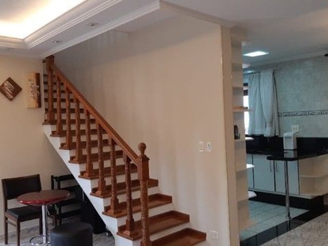 Sobrado com 130m² 3 quartos e 3 banheiros, à venda, no bairro Jardim Vila Galvão em Guarulhos