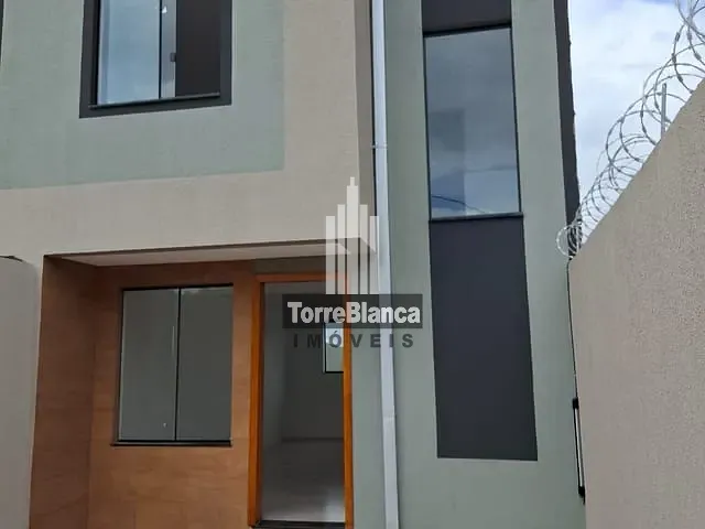 Sobrado 2 quartos e 2 banheiros, à venda, no bairro Olarias em Ponta Grossa