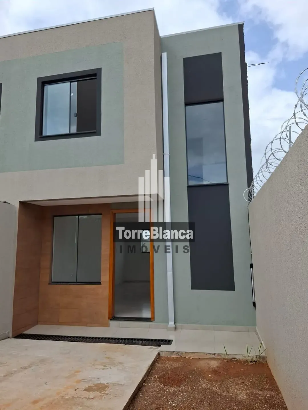 Sobrado, 2 quartos, 60 m² - Foto 1