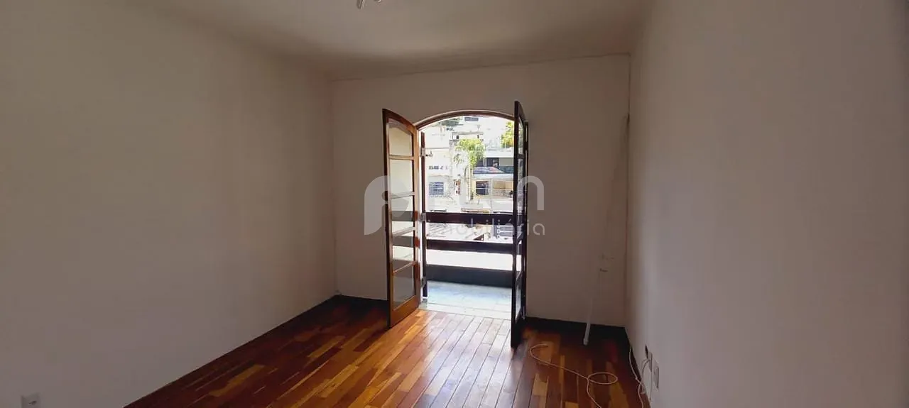 Casa de 3 quartos à venda em Jardim França, São Paulo