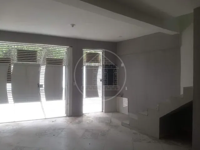 Sobrado com 100m² 6 quartos e 3 banheiros, à venda, no bairro Jardim Cruzeiro em São Paulo