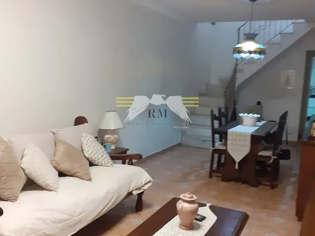 Sobrado com 125m² 3 quartos e 2 banheiros, à venda, no bairro Jardim Piqueroby em São Paulo