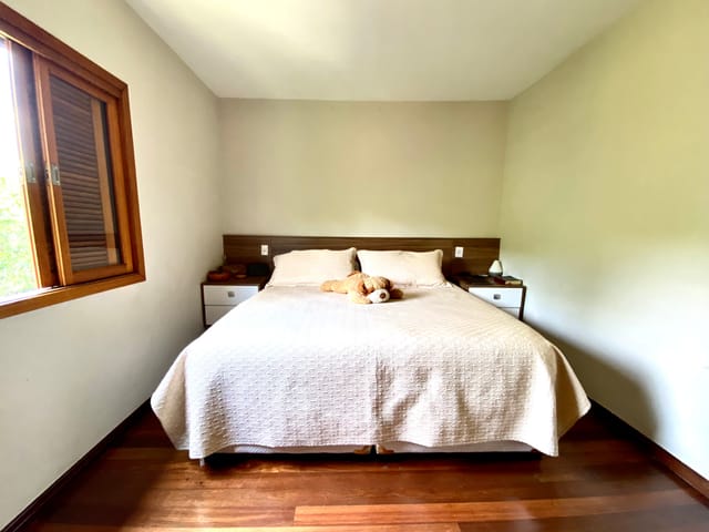 Foto do Sobrado - Sobrado à venda 2 Quartos, 1 Suite, 4 Vagas, 325M², Parque Ideal, Granja Viana - SP | Collina Imóveis
