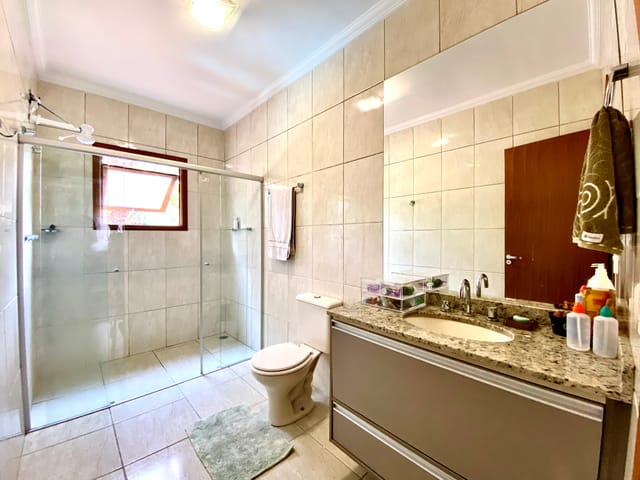Foto do Sobrado - Sobrado à venda 2 Quartos, 1 Suite, 4 Vagas, 325M², Parque Ideal, Granja Viana - SP | Collina Imóveis