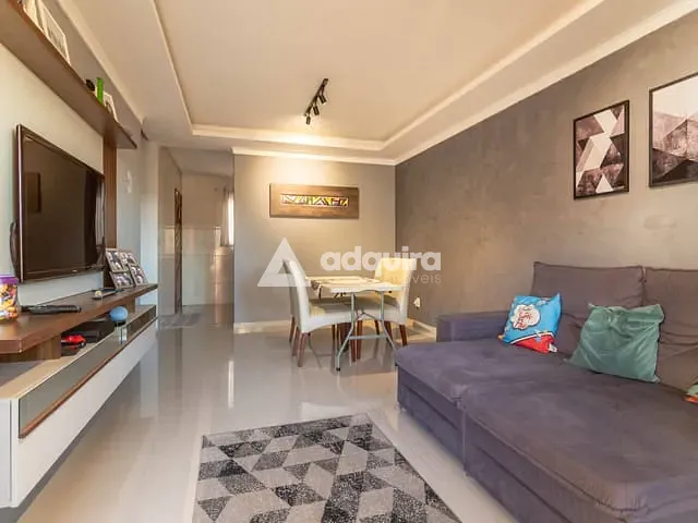 Sobrado com 125m² 3 quartos e 3 banheiros, à venda, no bairro Ronda em Ponta Grossa