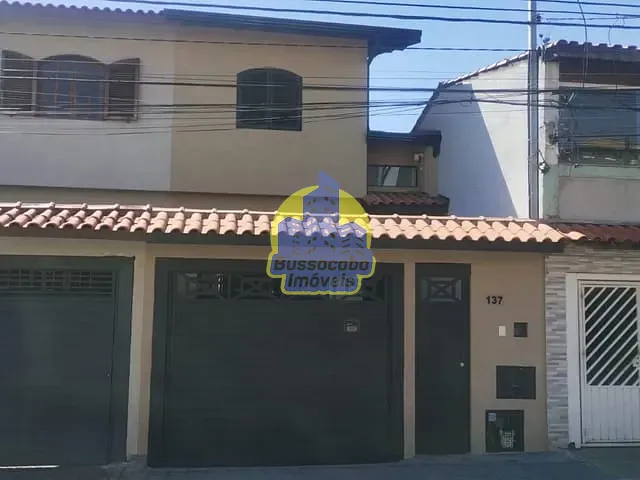 Sobrado com 151m² 3 quartos e 3 banheiros, à venda, no bairro Umuarama em Osasco