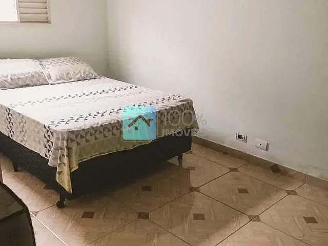 Sobrado com 136m² 3 quartos e 1 banheiro, à venda, no bairro Monte Castelo em São José dos Campos