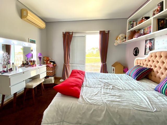 Foto do Sobrado - Sobrado à venda 4 Quartos, 2 Suites, 4 Vagas, 700M², Jardim Indaiá, Embu das Artes - SP | Collina Imóveis