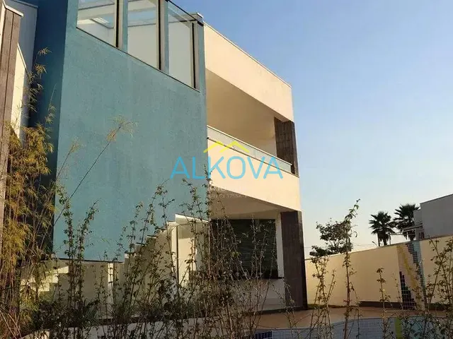 Sobrado com 450m² 3 quartos e 5 banheiros, à venda, no bairro Condomínio Loteamento Reserva da Barra em São José dos Campos