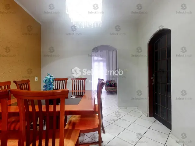 Sobrado com 292m² 3 quartos e 3 banheiros, à venda, no bairro Vila Independência em Mauá