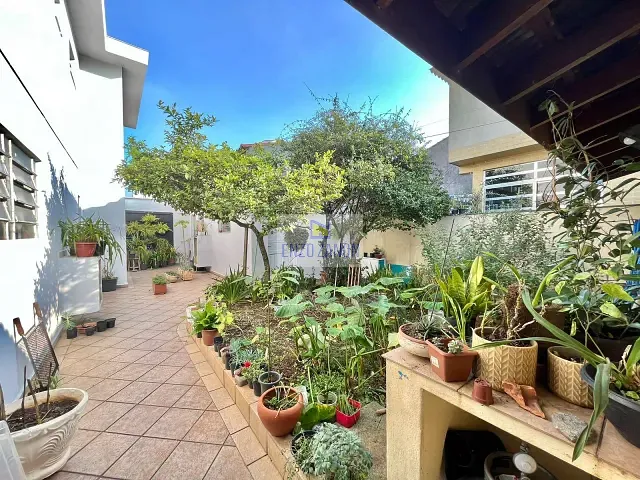 Casa com 400m² 5 quartos e 3 banheiros, à venda, no bairro Baeta Neves em São Bernardo do Campo