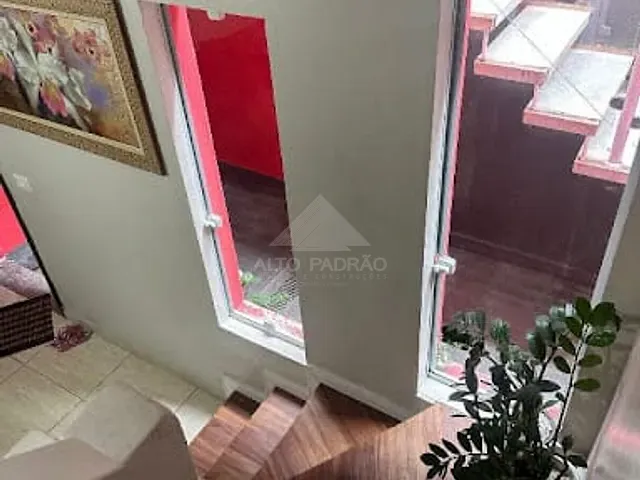 Sobrado com 125m² 3 quartos e 2 banheiros, à venda, no bairro Vila Bocaina em Mauá