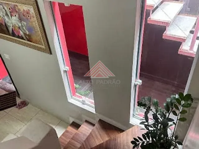 Sobrado com 125m² 3 quartos e 2 banheiros, à venda, no bairro Vila Bocaina em Mauá