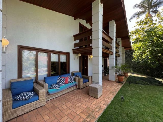 Foto do Sobrado - Sobrado à venda 5 Quartos, 1 Suite, 8 Vagas, 1000M², Algarve, Cotia - SP | Collina Imóveis