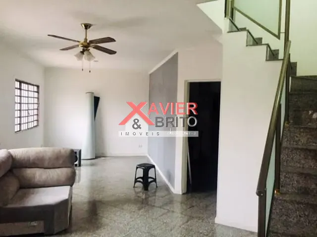 Sobrado 3 quartos e 3 banheiros, à venda, no bairro Jardim Brasília (Zona Leste) em São Paulo