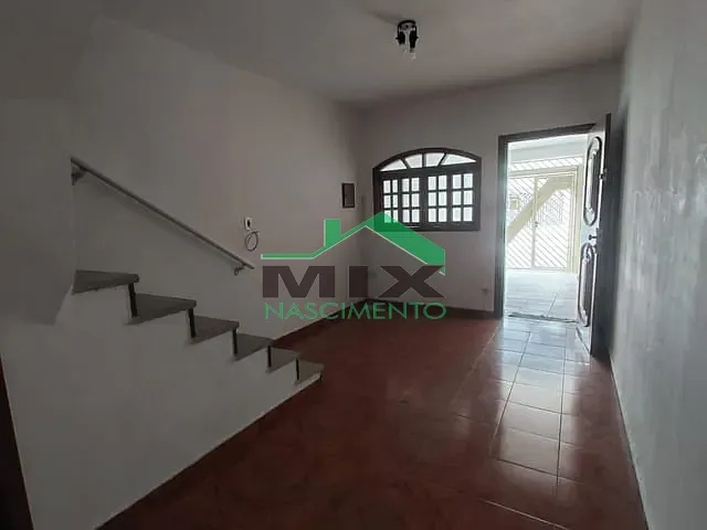 Sobrado com 100m² 2 quartos e 1 banheiro, para alugar, no bairro Taboão em São Bernardo do Campo