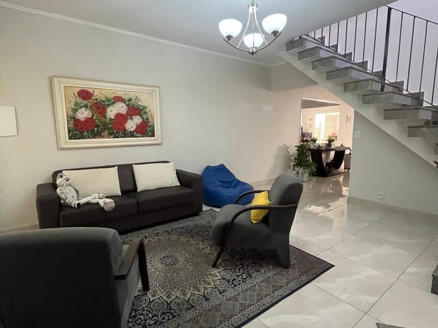 Foto do Sobrado - **Sobrado com 3 Quartos, 2 Suítes, Closet e Excelente Acabamento à Venda** | Rocha Marqueze Imóveis