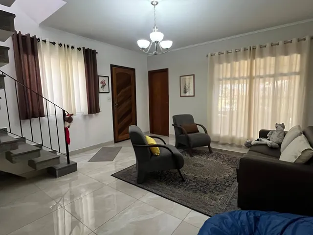 Foto do Sobrado - **Sobrado com 3 Quartos, 2 Suítes, Closet e Excelente Acabamento à Venda** | Rocha Marqueze Imóveis