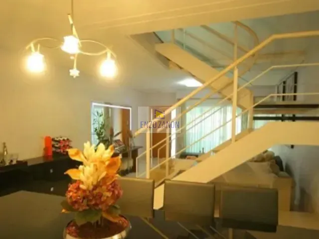Sobrado com 147m² 4 quartos e 4 banheiros, à venda ou para alugar, no bairro Centro em São Bernardo do Campo