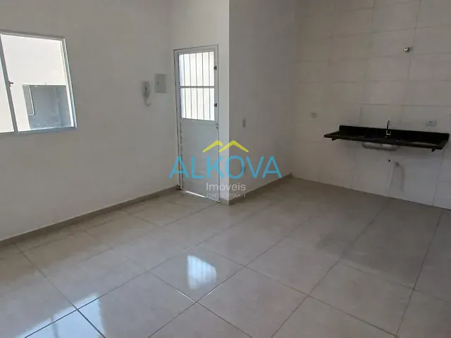 Sobrado com 127m² 3 quartos e 2 banheiros, à venda, no bairro Chácaras Araújo I em São José dos Campos
