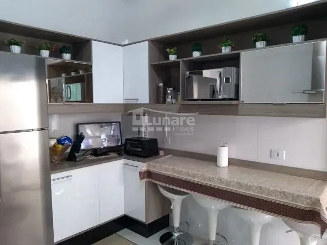 Sobrado com 150m² 3 quartos e 3 banheiros, à venda, no bairro Vila Jundiaí em Mogi das Cruzes