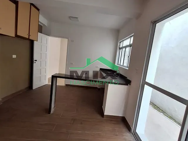 Sobrado com 250m² 3 quartos e 2 banheiros, à venda, no bairro Taboão em São Bernardo do Campo