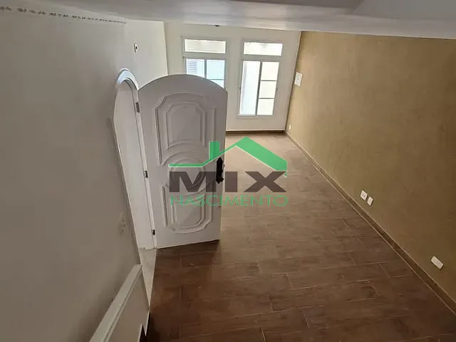 Sobrado com 250m² 3 quartos e 2 banheiros, à venda, no bairro Taboão em São Bernardo do Campo