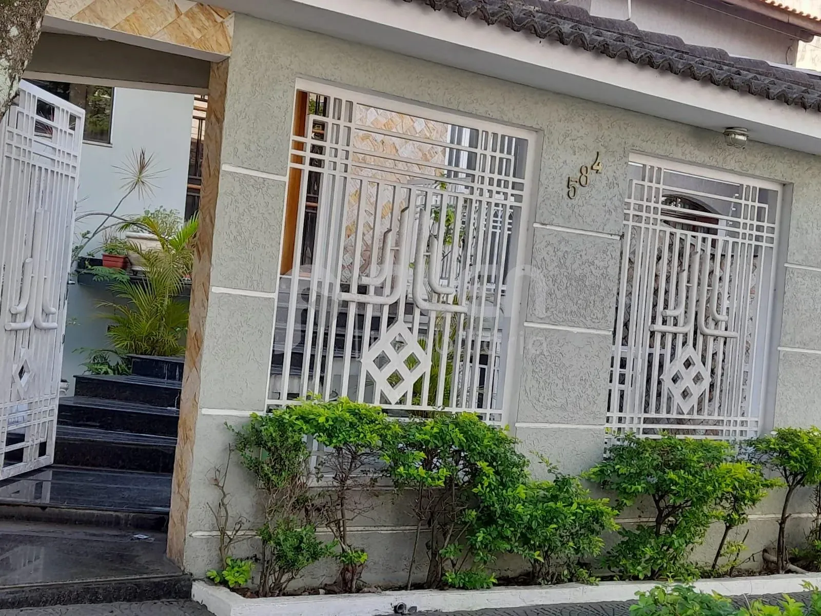 Casa de 4 quartos à venda em Jardim Guapira, São Paulo