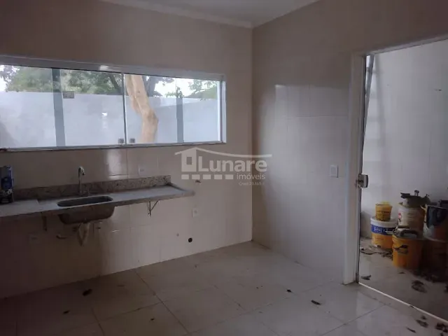 Sobrado com 282m² 3 quartos e 2 banheiros, à venda, no bairro Jardim Camila em Mogi das Cruzes