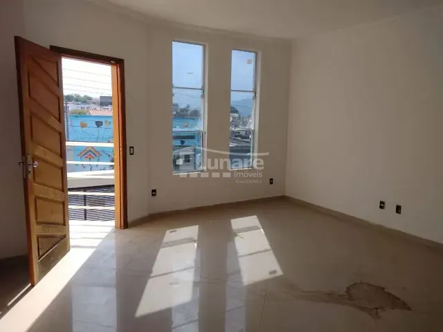 Sobrado com 282m² 3 quartos e 2 banheiros, à venda, no bairro Jardim Camila em Mogi das Cruzes
