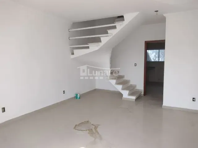 Sobrado com 282m² 3 quartos e 2 banheiros, à venda, no bairro Jardim Camila em Mogi das Cruzes