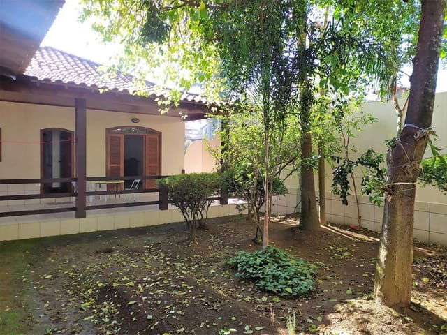 Sobrado com 360m² 4 quartos e 4 banheiros, à venda, no bairro Jardim Ipês em Cotia