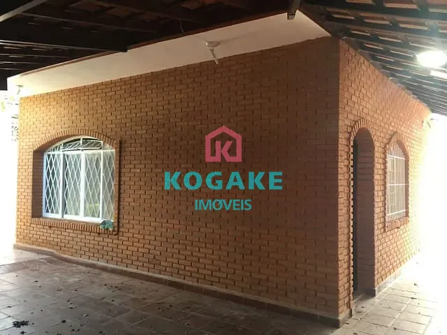 Sobrado com 350m² 4 quartos e 3 banheiros, à venda, no bairro Vila Tesouro em São José dos Campos