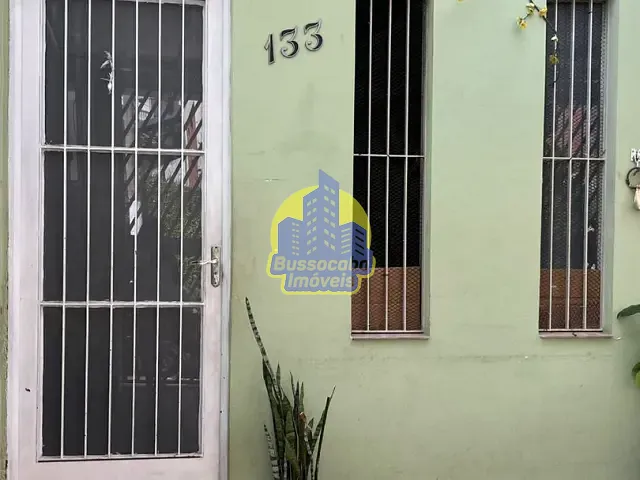 Sobrado com 183m² 4 quartos e 2 banheiros, à venda, no bairro Umuarama em Osasco