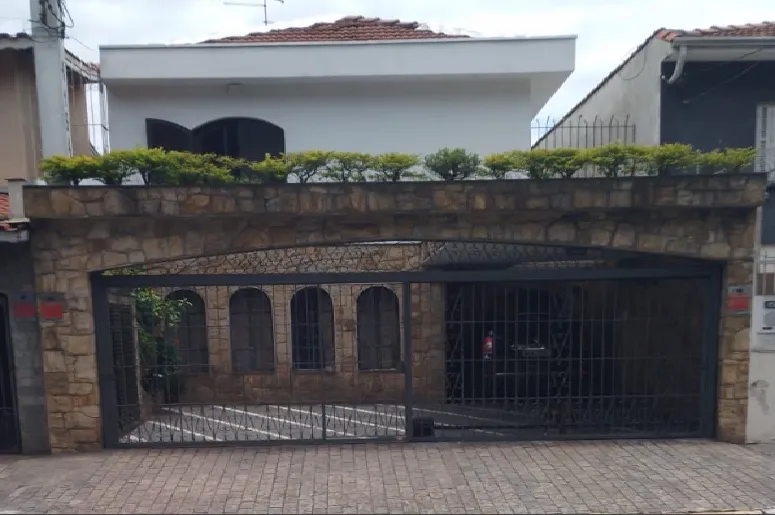 Sobrado para venda em Vila Guilherme com 4 quartos, sendo 2 suítes, 181m²