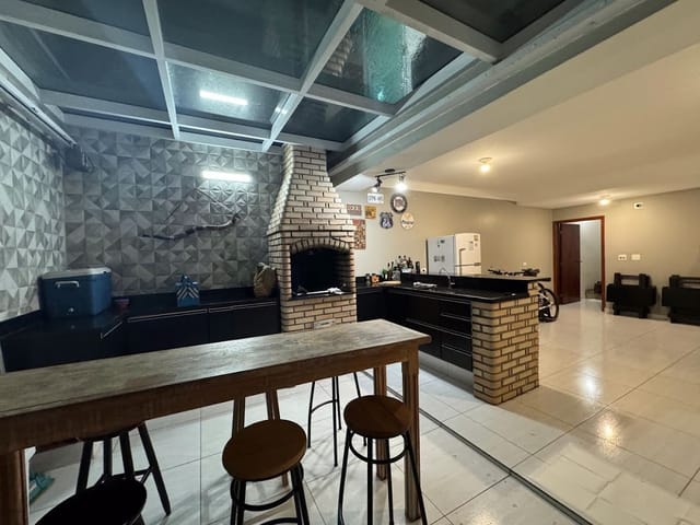 Foto do Sobrado - Sobrado para venda em Nova Petrópolis com 3 quartos, sendo 3 suítes, 285m² | Lares e Andares Imóveis