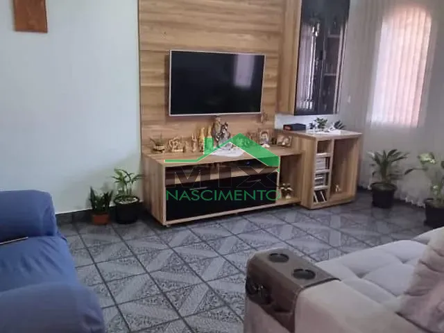 Sobrado com 236m² 3 quartos e 2 banheiros, à venda, no bairro Jardim Las Vegas em Santo André