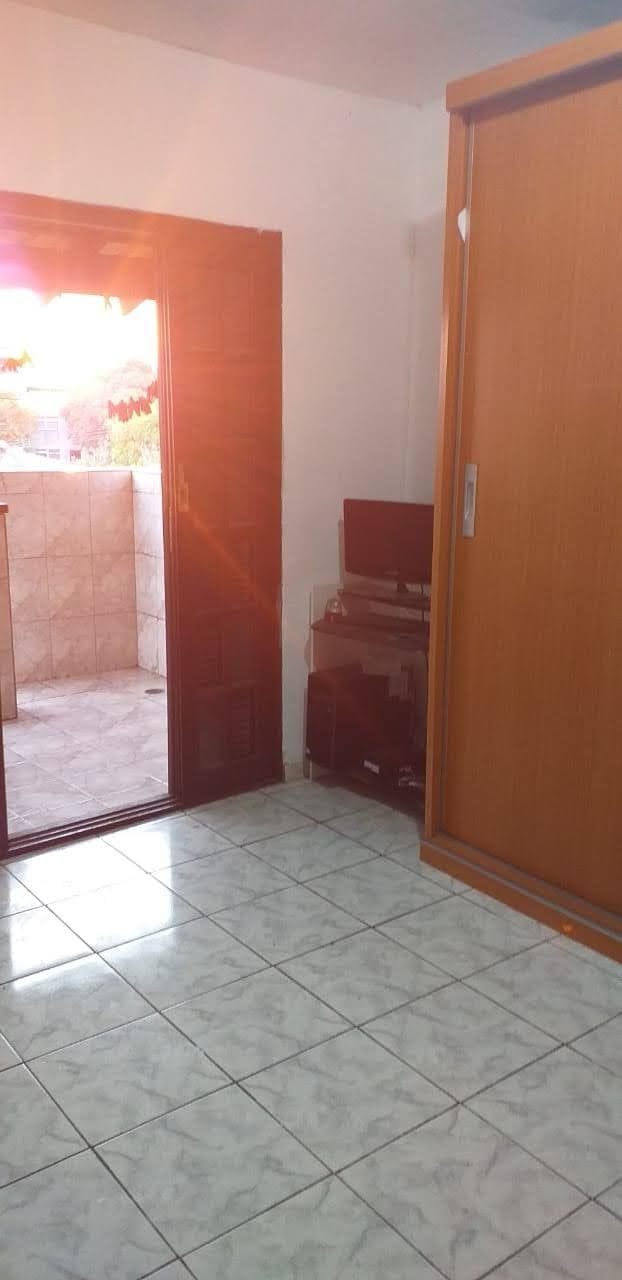 Sobrado com 2000m² 2 quartos e 2 banheiros, à venda, no bairro Jardim Arpoador em São Paulo