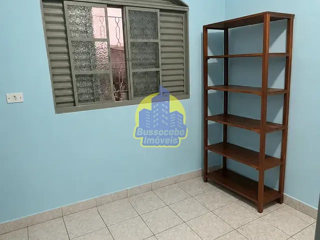 Sobrado com 208m² 3 quartos e 2 banheiros, à venda, no bairro Bandeiras em Osasco