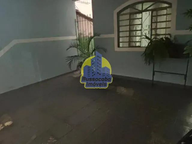 Sobrado com 208m² 3 quartos e 2 banheiros, à venda, no bairro Bandeiras em Osasco