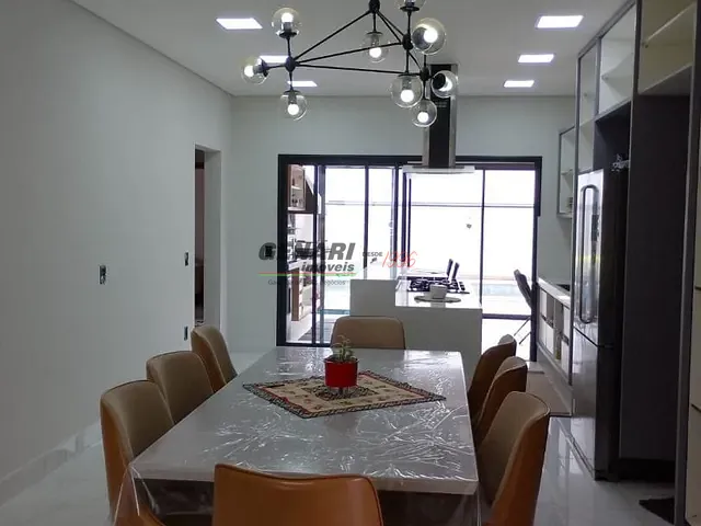 Sobrado com 420m² 4 quartos e 5 banheiros, à venda, no bairro Jardim Reserva Bom Viver de Indaiatuba em Indaiatuba