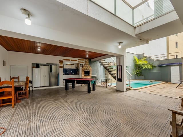 Foto do Sobrado - Sobrado para venda em Jardim São Caetano com 4 quartos, sendo 3 suítes, 393m² | Lares e Andares Imóveis