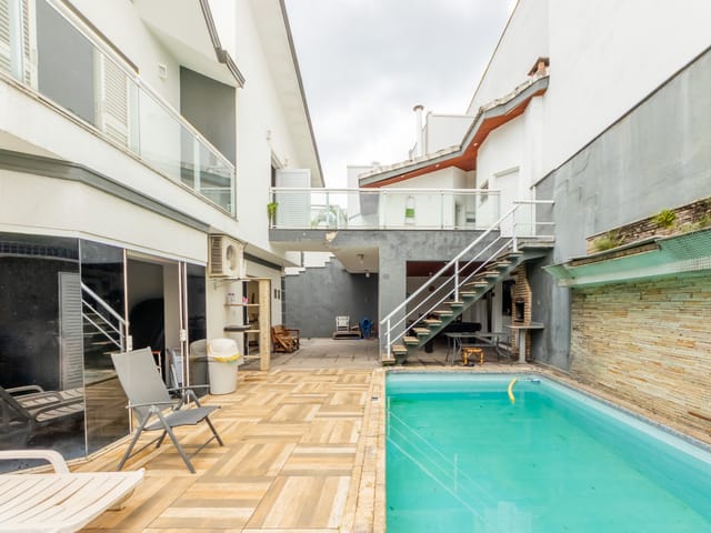 Foto do Sobrado - Sobrado para venda em Jardim São Caetano com 4 quartos, sendo 3 suítes, 393m² | Lares e Andares Imóveis