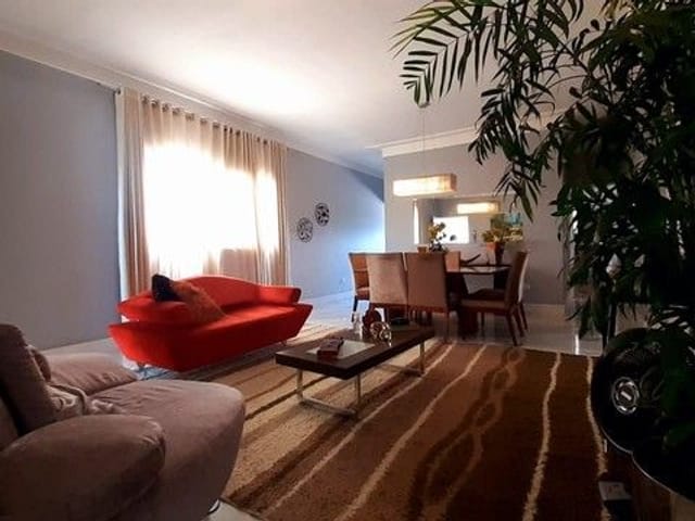 Foto do Sobrado - Sobrado com 6 dormitórios para alugar, 276 m² por R$ 5.300,00/mês - Condomínio Terras do Vale - Caçapava/SP | INDEPENDENCE NEGOCIOS IMOBILIARIOS LTDA